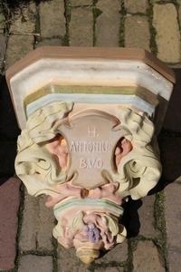 Matching Hanging Pedestals en plaster polychrome, Belgium 19th century