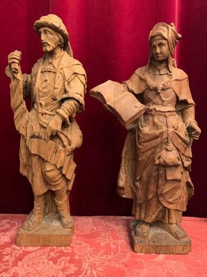 Pair Of Fully Hand-Carved Sculptures St. Cyrillus & St. Sybilla en Oak wood, France 18 th century