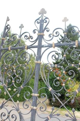 Pair Of Matching Black Coloured Baptistery Entrance Gates / Measurements Of 1 Piece en Hand forged - iron , Belgium 19th century