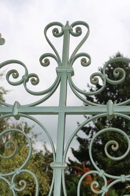 Pair Of Matching Green Coloured Baptistery Entrance Gates / Measurements Of 1 Piece en Hand forged - iron , Belgium 19th century