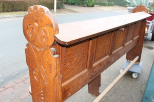 Pews en Oak wood, Dutch 19th century