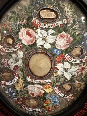 Reliquaries en Wood / Glass , Belgium  19 th century
