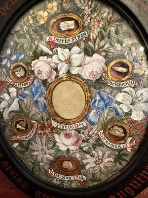 Reliquaries en Wood / Glass , Belgium  19 th century