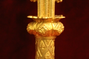 Candle Sticks style Romanesque en Bronze / Gilt, France 19th century (1870)