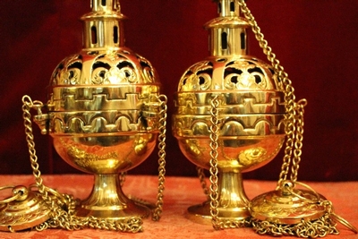 Censers style Romanesque en Brass / Polished / New Varnished, France 19th century ( anno 1875 )