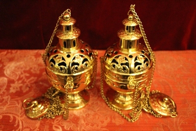 Censers style Romanesque en Brass / Polished / New Varnished, France 19th century ( anno 1875 )