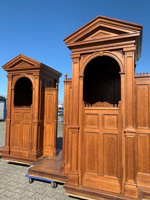 Confessionals style Romanesque en Oak Wood, Belgium 19th century