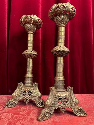 Candle Holders Measures Without Pin style Romanesque - Style en Bronze, Belgium  19 th century ( Anno 1875 )