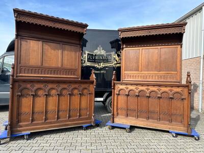 Choir Seats  style Romanesque - Style en Oak wood, Belgium  19 th century ( Anno 1890 )