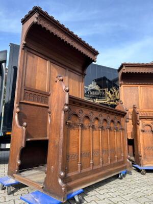 Choir Seats  style Romanesque - Style en Oak wood, Belgium  19 th century ( Anno 1890 )