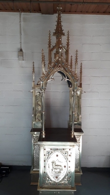 Project 2019 Restauration Of Chapel With Tabernacle en Brass / Polished / New Varnished, 19th century ( anno 1875 )