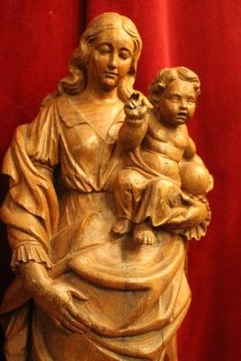 Sculpture St. Mary With Child And Matching Console Total Height 86 Cm. Height Statue 61 Cm. en fully hand-carved wood oak , Belgium 20th century ( anno 1915  )