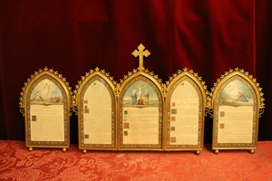 Canon Boards Measurements : 1 X 55 X 44 Cm. 2 X 35 X 24 Cm. style Gothic - style en Brass / Bronze / Glass, France 19th century