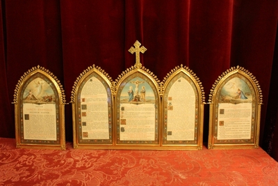 Canon Boards Measurements : 1 X 56 X 45 Cm. 2 X 24 X 35 Cm. style Gothic - style en Brass / Bronze / Glass / New Polished and Varnished., Belgium 19th century