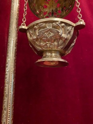 Censer Stand With Boat And Censer  style ROMANESQUE en Bronze / Polished and Varnished, France 19 th century ( Anno 1875 )