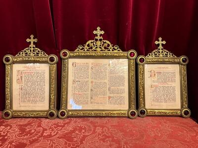 Canon Boards Measurements : 1 X 43 W X 52 H Cm. 2 X 30 W  X 47 H Cm.  style Romanesque - Style en Brass / Bronze / Gilt / Stones / Glass, France 19 th century